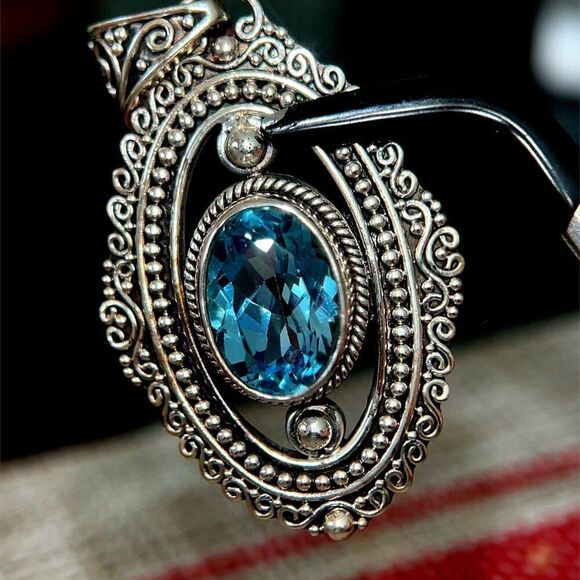 Large Silver 925 Topaz Pendant - Picture 2 of 6